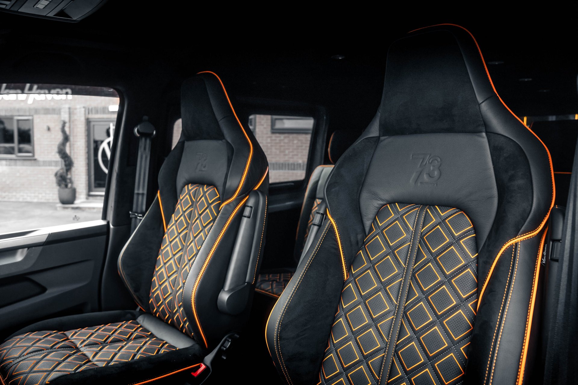 Edition 73 Transporter