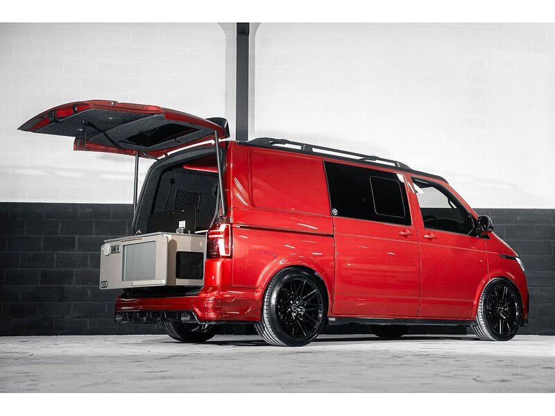VOLKSWAGEN TRANSPORTER VW T6.1 T30 KOMBI 150 LWB DSG HIGHLINE