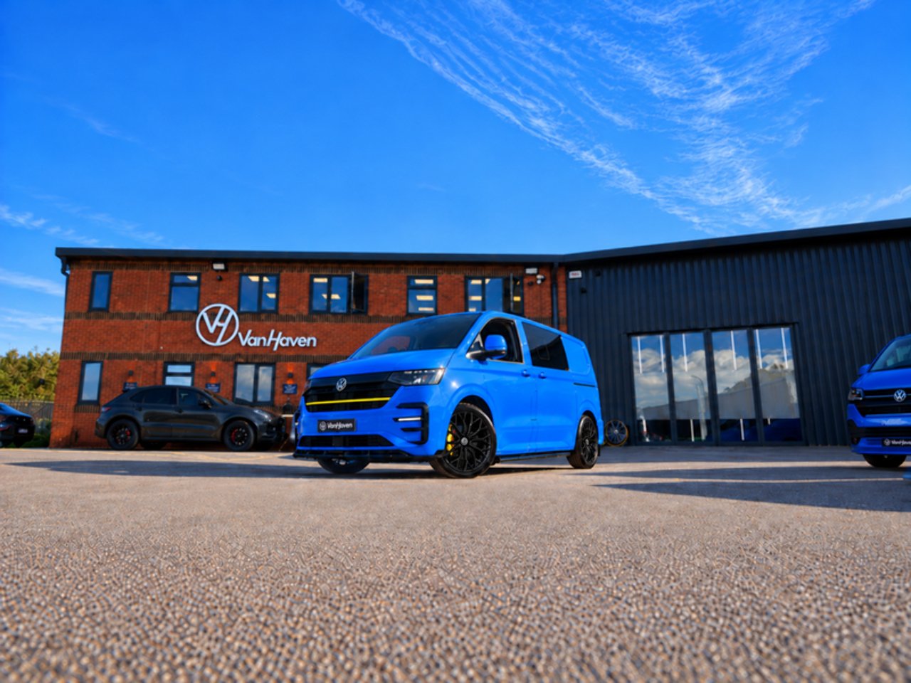 T32 Panel Van Commerce Pro SWB 170ps 2.0 TDI 8sp SWB 2.0 Auto Diesel