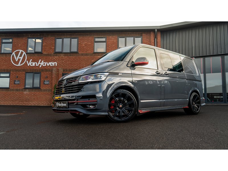 VOLKSWAGEN TRANSPORTER T32 Highline 2.0 5dr Kombi Van Automatic Diesel
