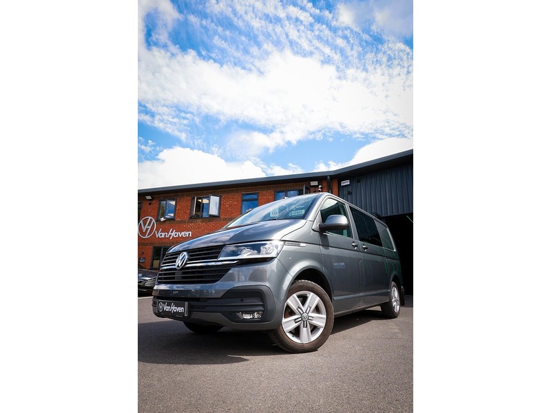 VOLKSWAGEN TRANSPORTER TDI T32 Highline Combi Van 2.0 Automatic Diesel