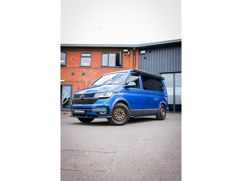 VOLKSWAGEN TRANSPORTER TDI T32 Highline Panel Van 2.0 Automatic Diesel
