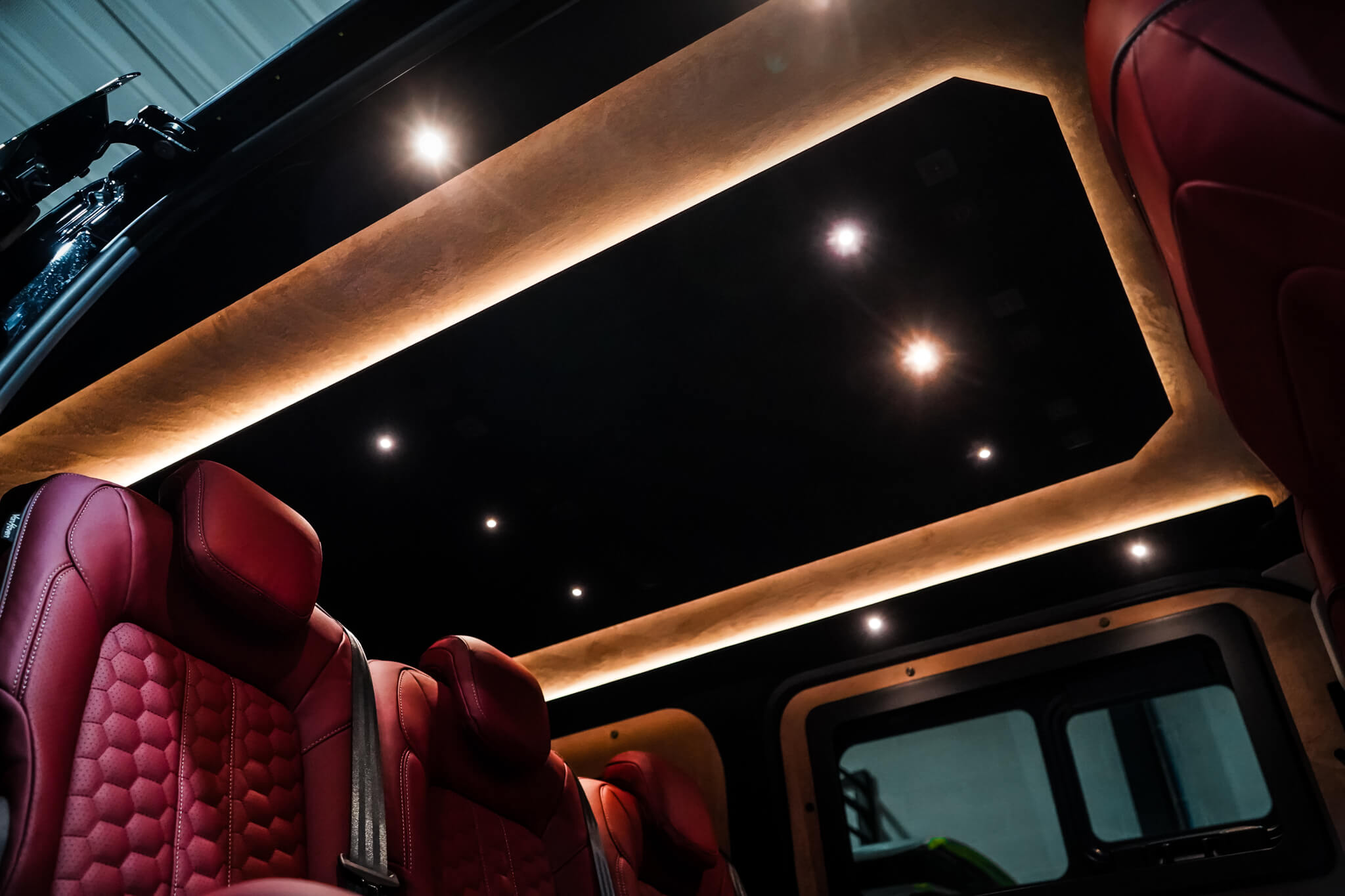 Van Haven T7 interior top